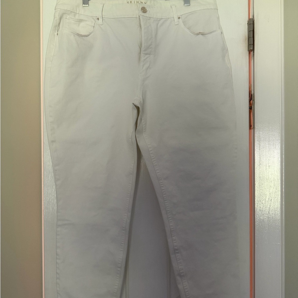 SKINN White Women's Skinny Jeans